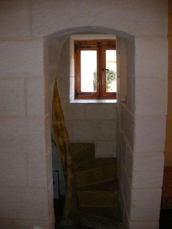 Apartment Guard Tower *