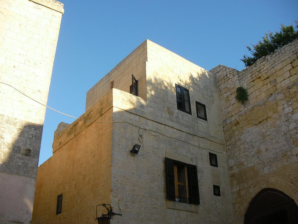 Apartment Guard Tower Mdina
